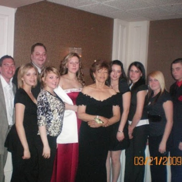 Meet your Posher, Deeann - Picture 1 of 1